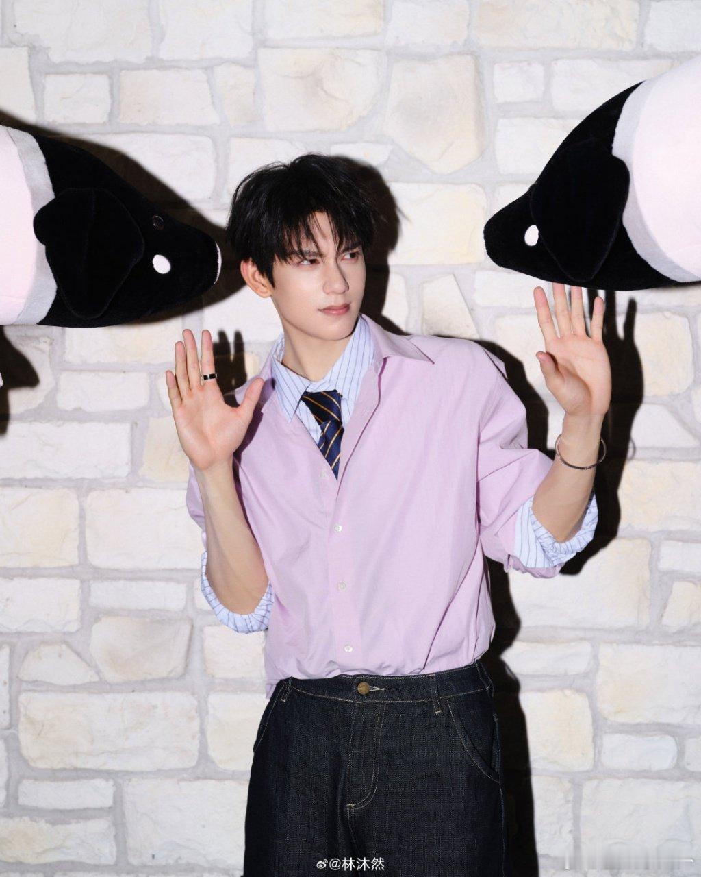 童星过早成名 审美疲劳撞脸、同类型角色扎堆，没有个人特色，真的很容易审美疲劳 