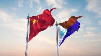 所有人都等着中国在南海跟菲律宾硬碰硬，结果北京出了一张谁都没想到的牌 ——26 