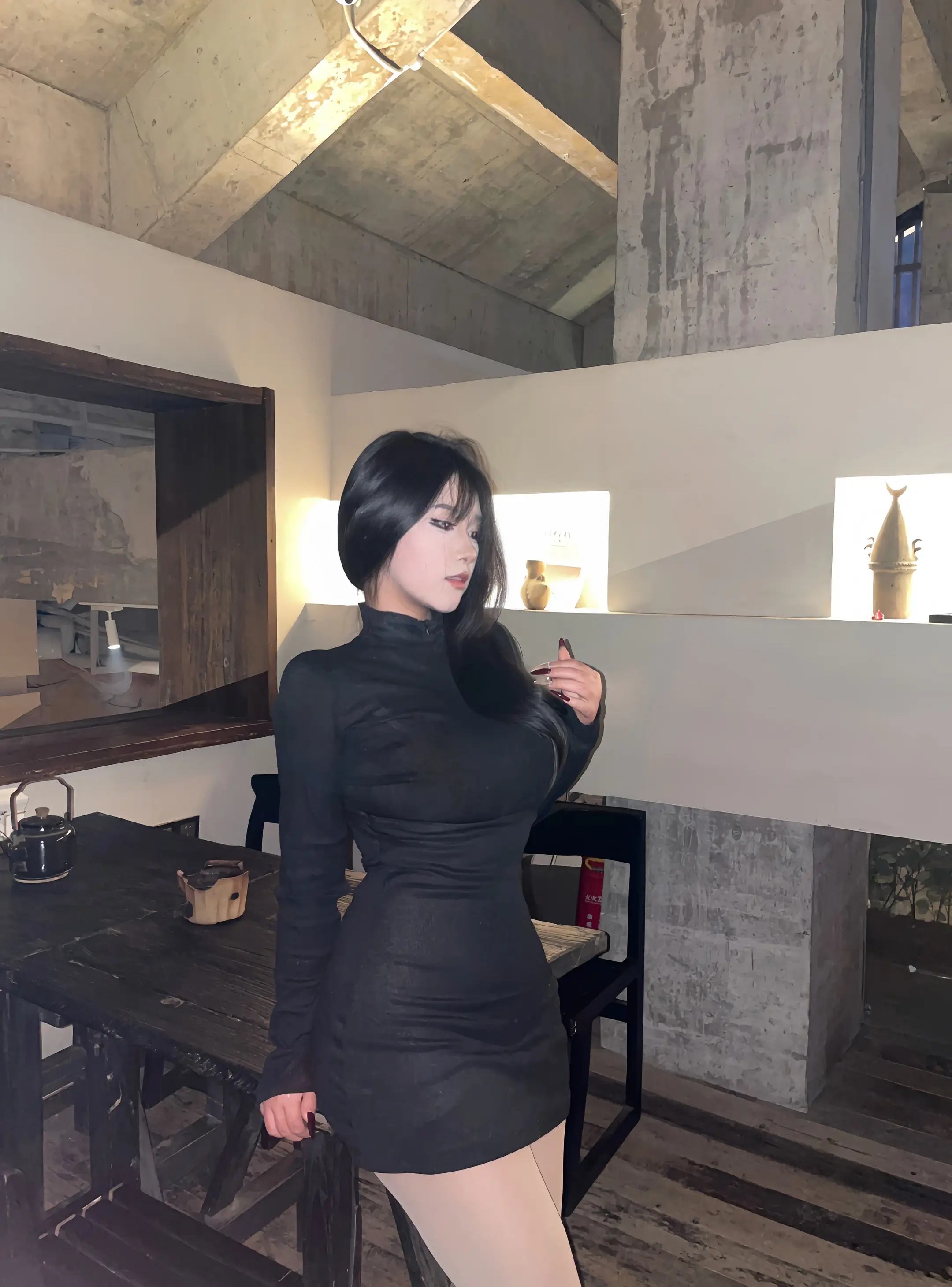 学姐 黑色系 御姐 黑长直 轻熟