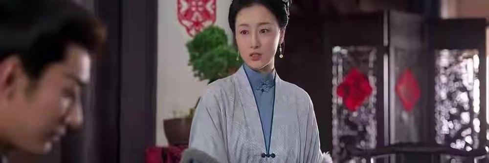 玉蝉升了管事，第一件事不是享清福，而是把眼睛钉在许兰香身上。别急着夸她忠心，这哪