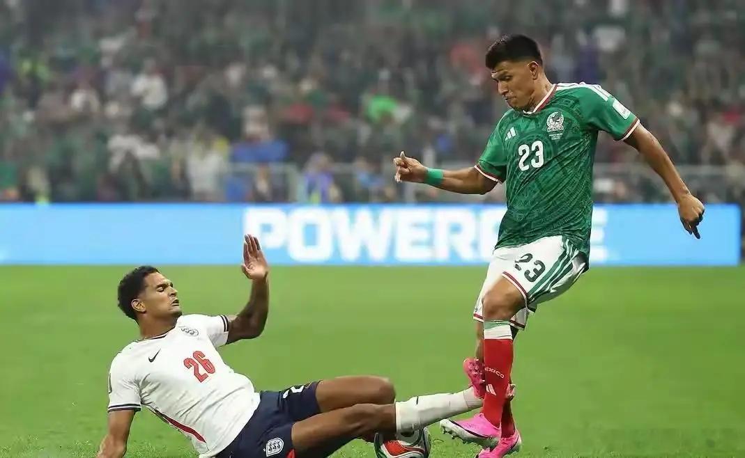 ⚽️【世界杯前瞻 孤胆魔人 VS 三狮群星！挪威vs英格兰：哈兰德能单骑破局吗？