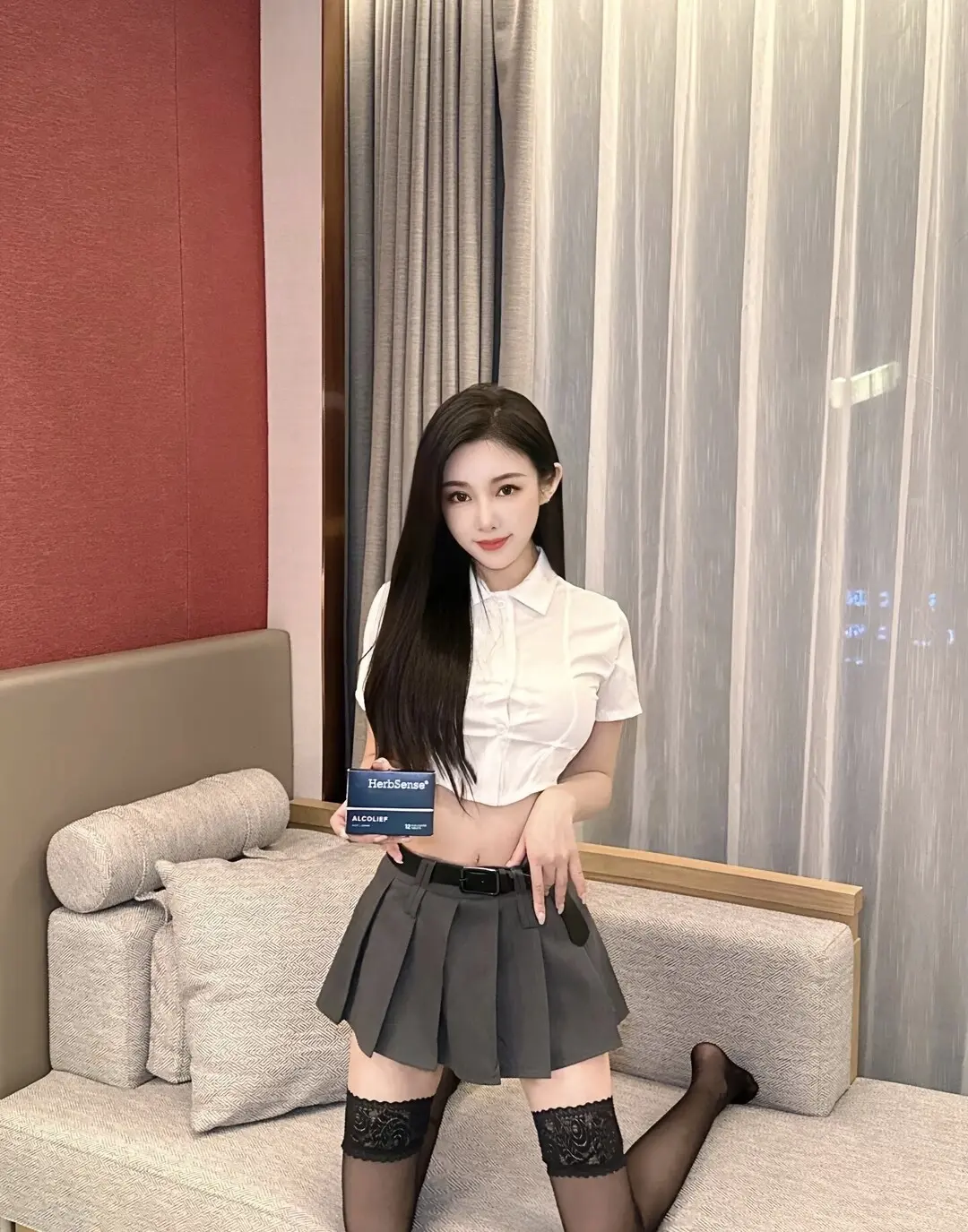 短裙穿搭 模特美女 服装拍摄 黑丝搭配 无任何不良引导