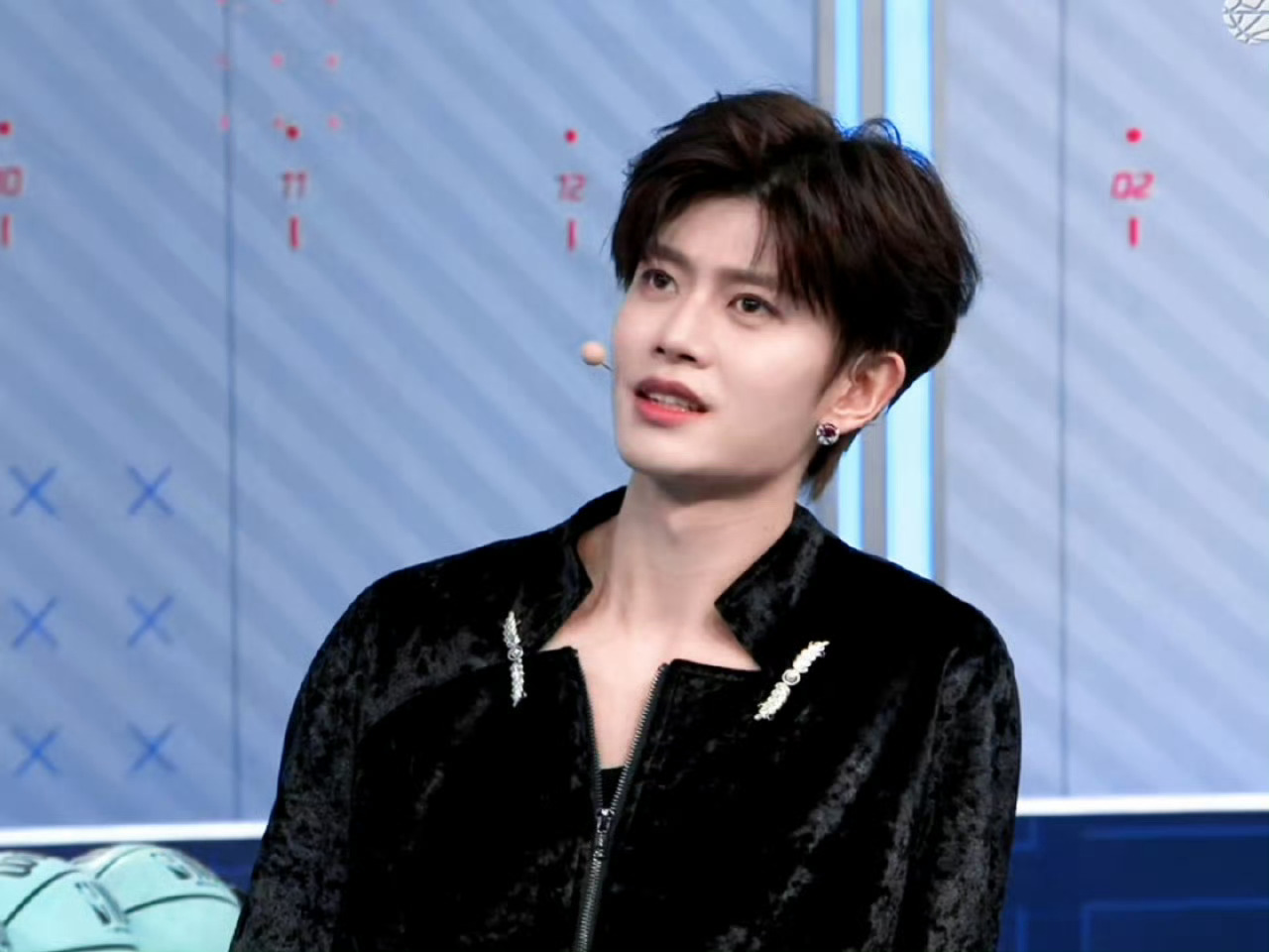 任嘉伦[超话] 风与潮 13🪁任嘉伦流水迢迢 🪁任嘉伦无忧渡❥ ℒ ᵒᵛᵉ♡