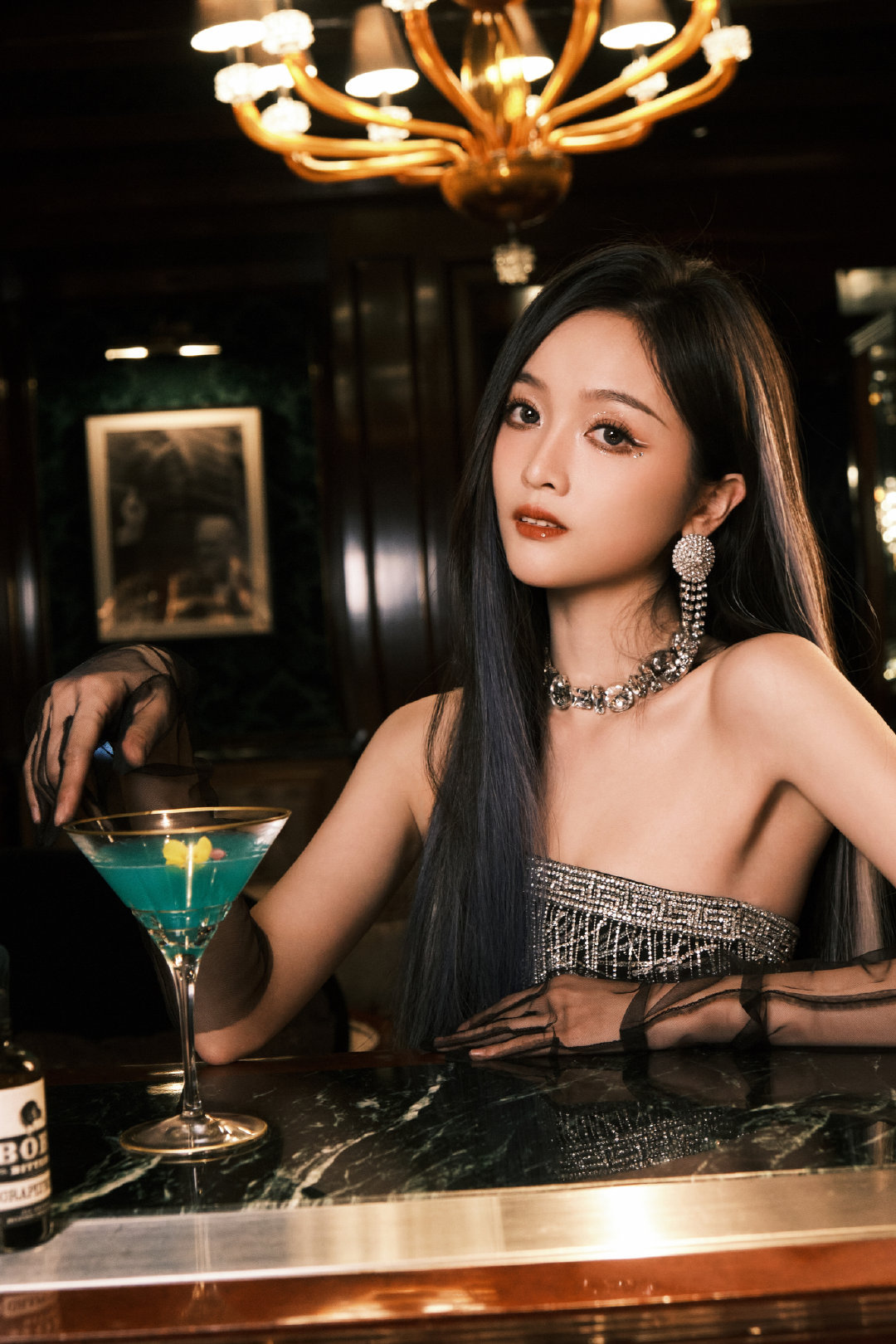 恶女姐姐 这套吴宣仪也太漂亮咯#星光大赏红毯# ​​​