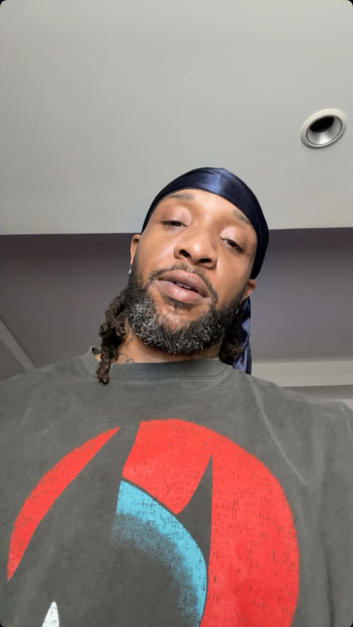 威尔斯更新自拍🤳辽宁男篮