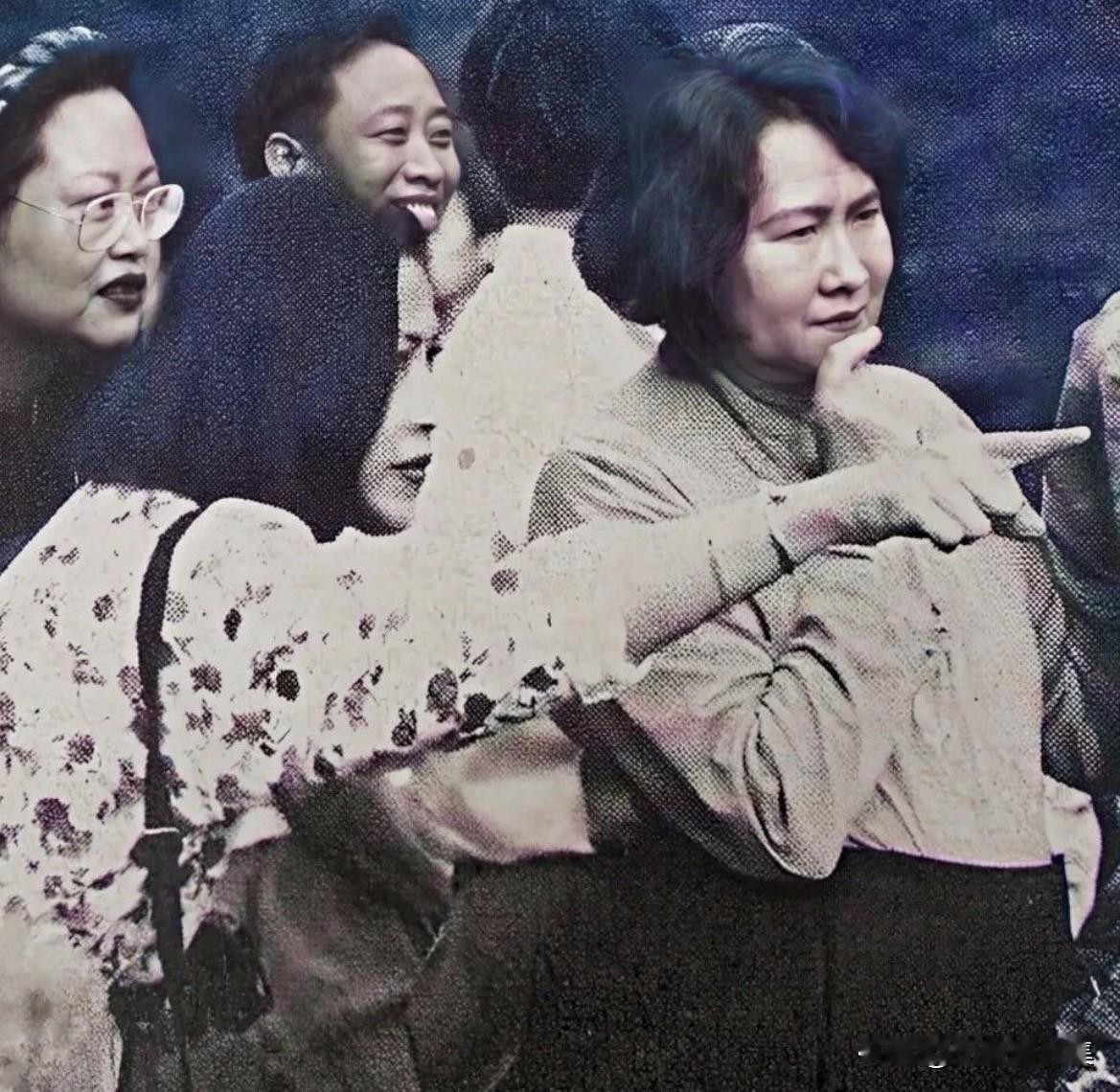 1994年5月，甘拉娅妮·瓦塔娜公主首次访问黄山，她在西海排云亭参观的录像被制作