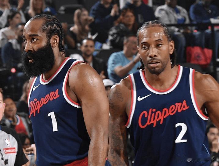 科林斯24分保罗10助攻 快船大胜国王！

刚刚结束的一场NBA季前赛，快船客场