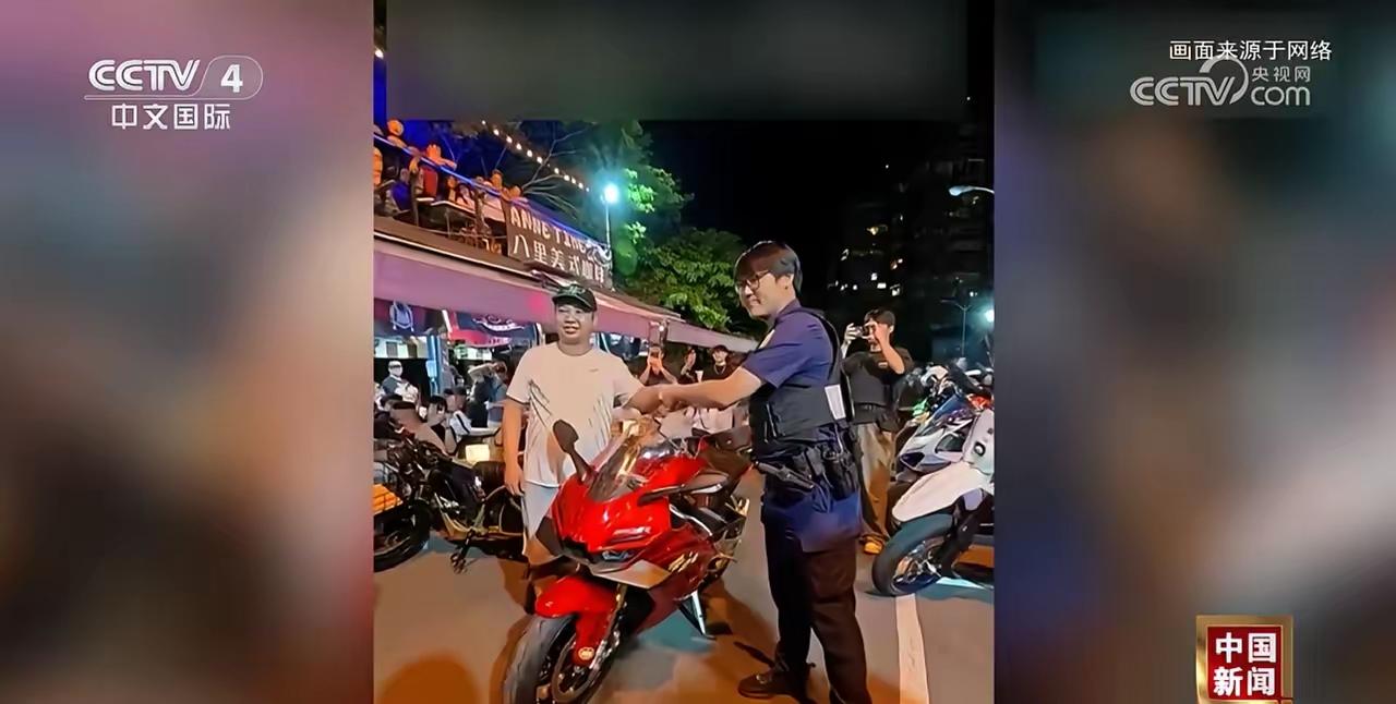 台湾网友自己购买张雪机车零部件回去拼了一台车，被台湾当局给查封了。首先，台湾当局