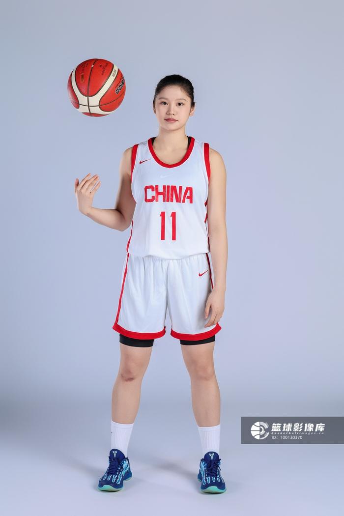 今晚有U17女篮得分王李沅珊的比赛看啦！

想必只要关注上个月月初的U17女篮世
