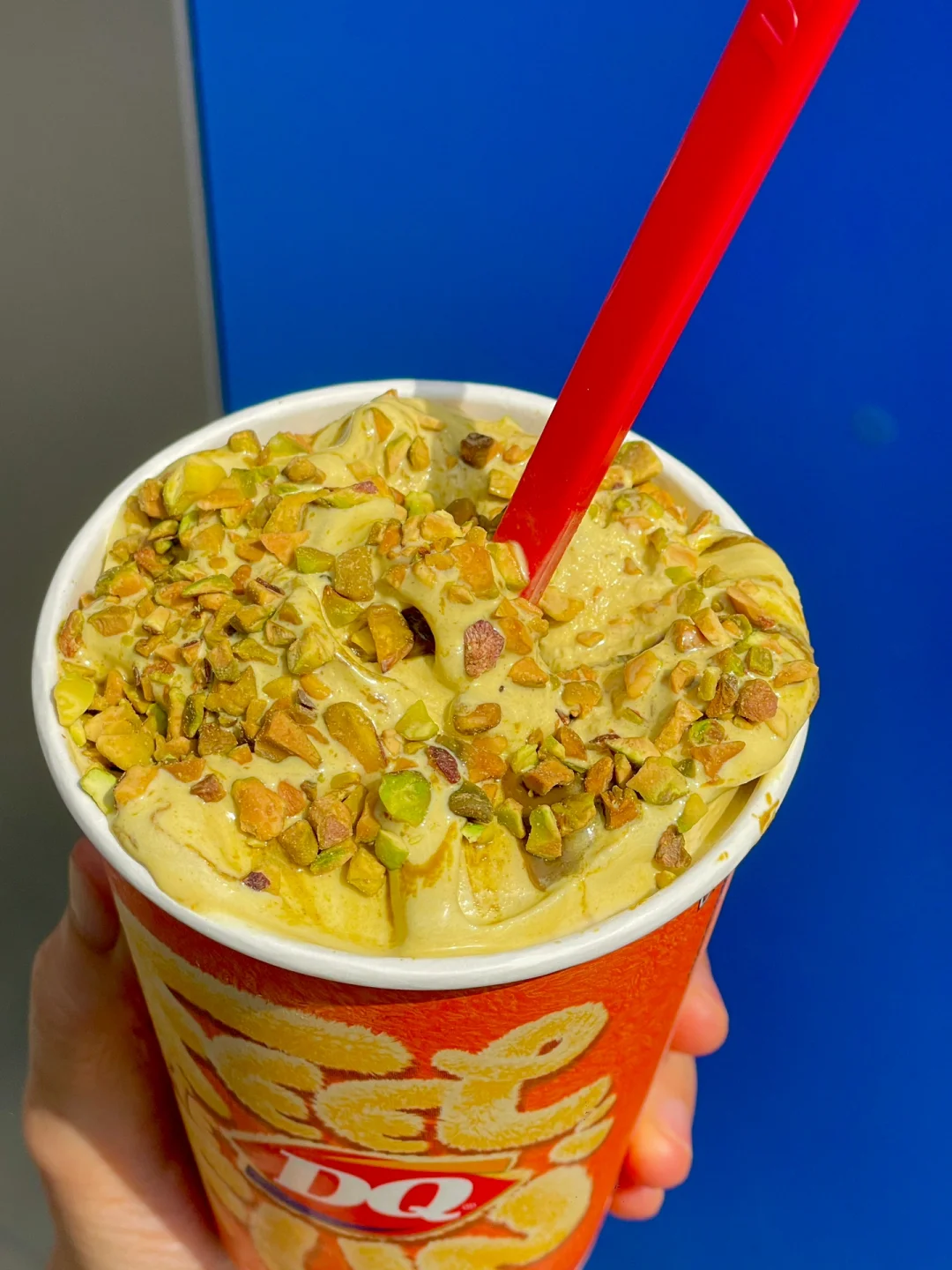 DQ新口味替你们尝了！开心果味真的好浓郁啊…