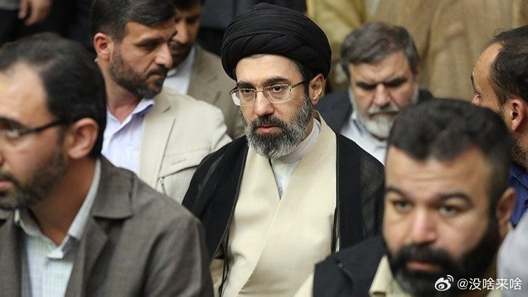 这回一定要让美以 付出沉重滴代价......凤凰新闻【伊朗最高领袖，深夜发布消息