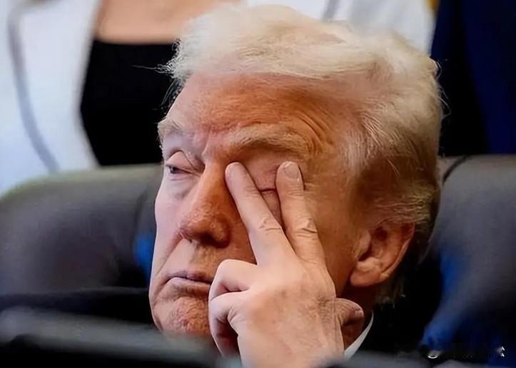 伊朗问题上美国骑虎难下！
已经摆出大阵仗，甚至总统特使威特科夫说，伊朗可能大约一