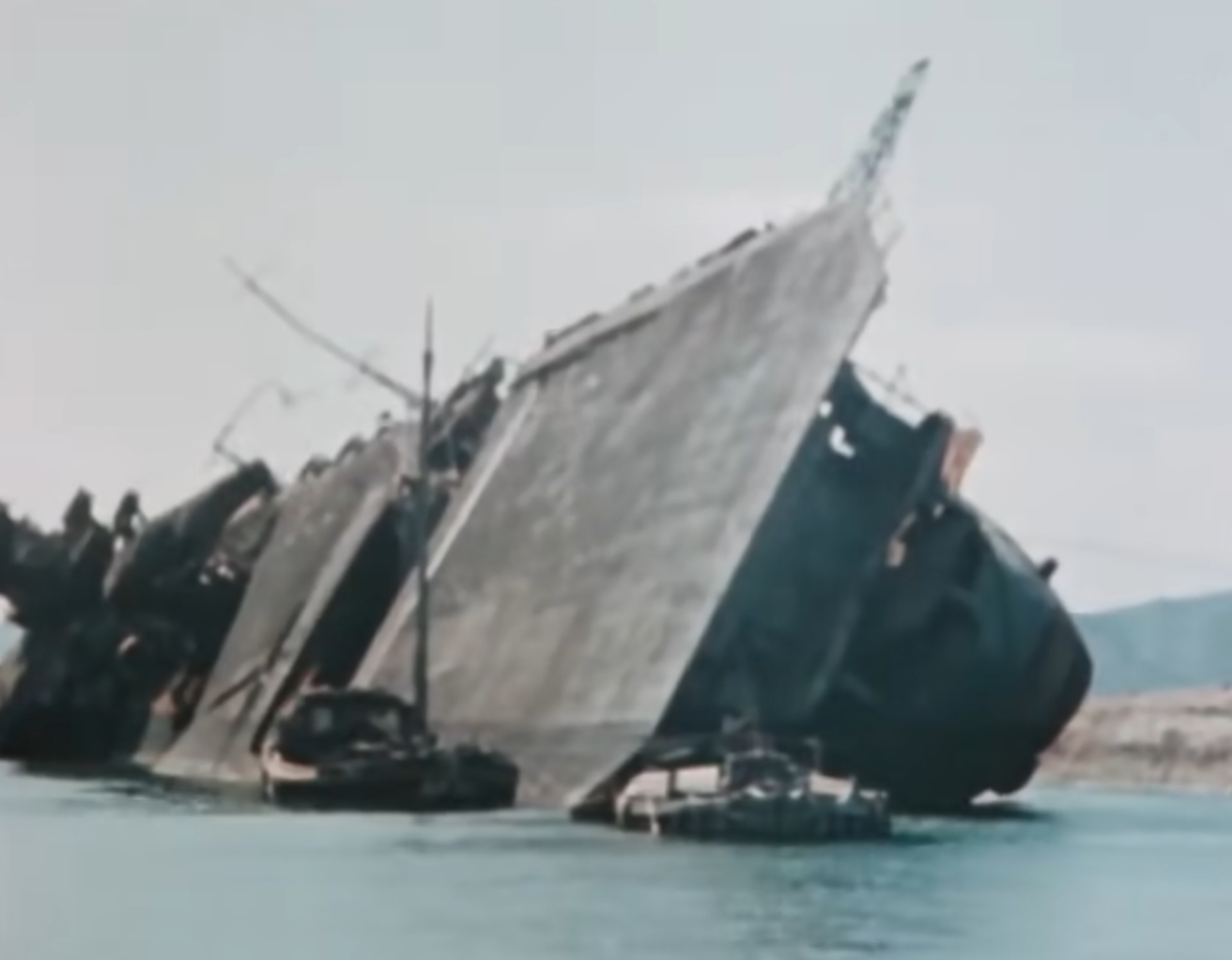 烽火问鼎计划每天认识一件兵器 无端联想图1：1143.5型重型载机巡洋舰“苏联海