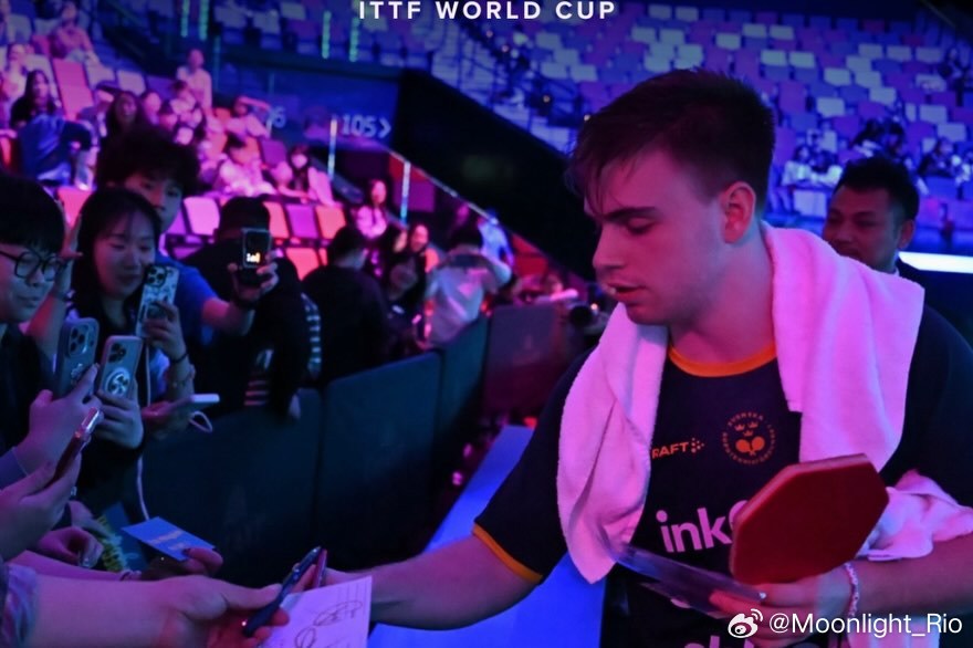 莫雷加德：对世界杯心情复杂！止步四分之一决赛，但我们会继续前进，迎接接下来的挑战