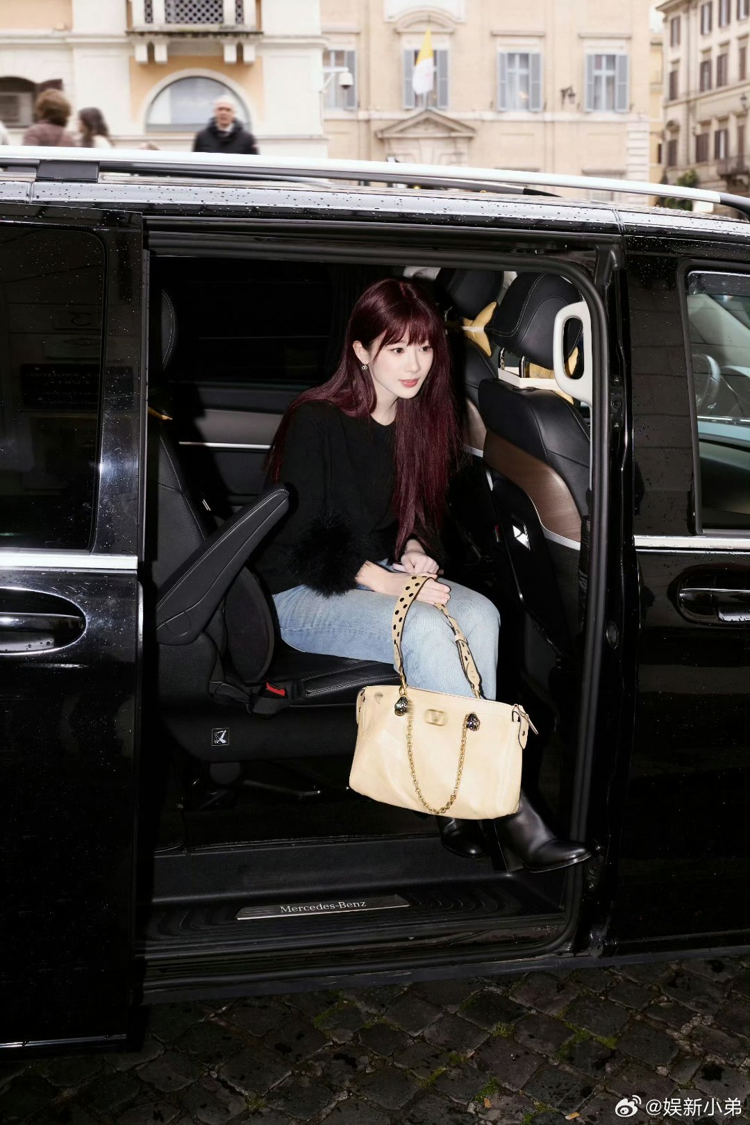 杨紫 杨紫是上辈子拯救了银河系吧，真的好美啊