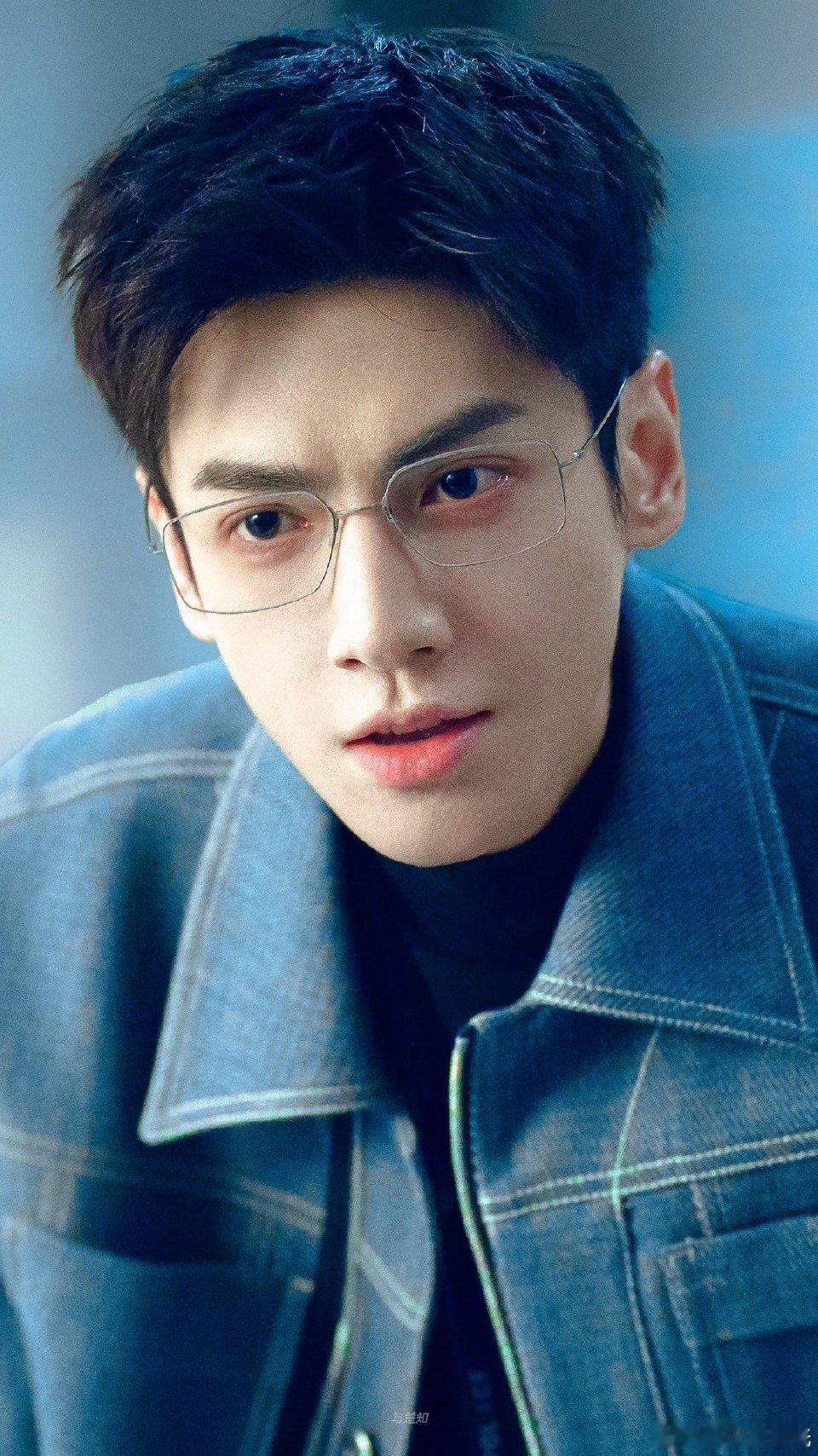 闺蜜这个罗云熙真的不一样 罗云熙塑造力满分，从仙男到法医的转变，让人看到他超强的