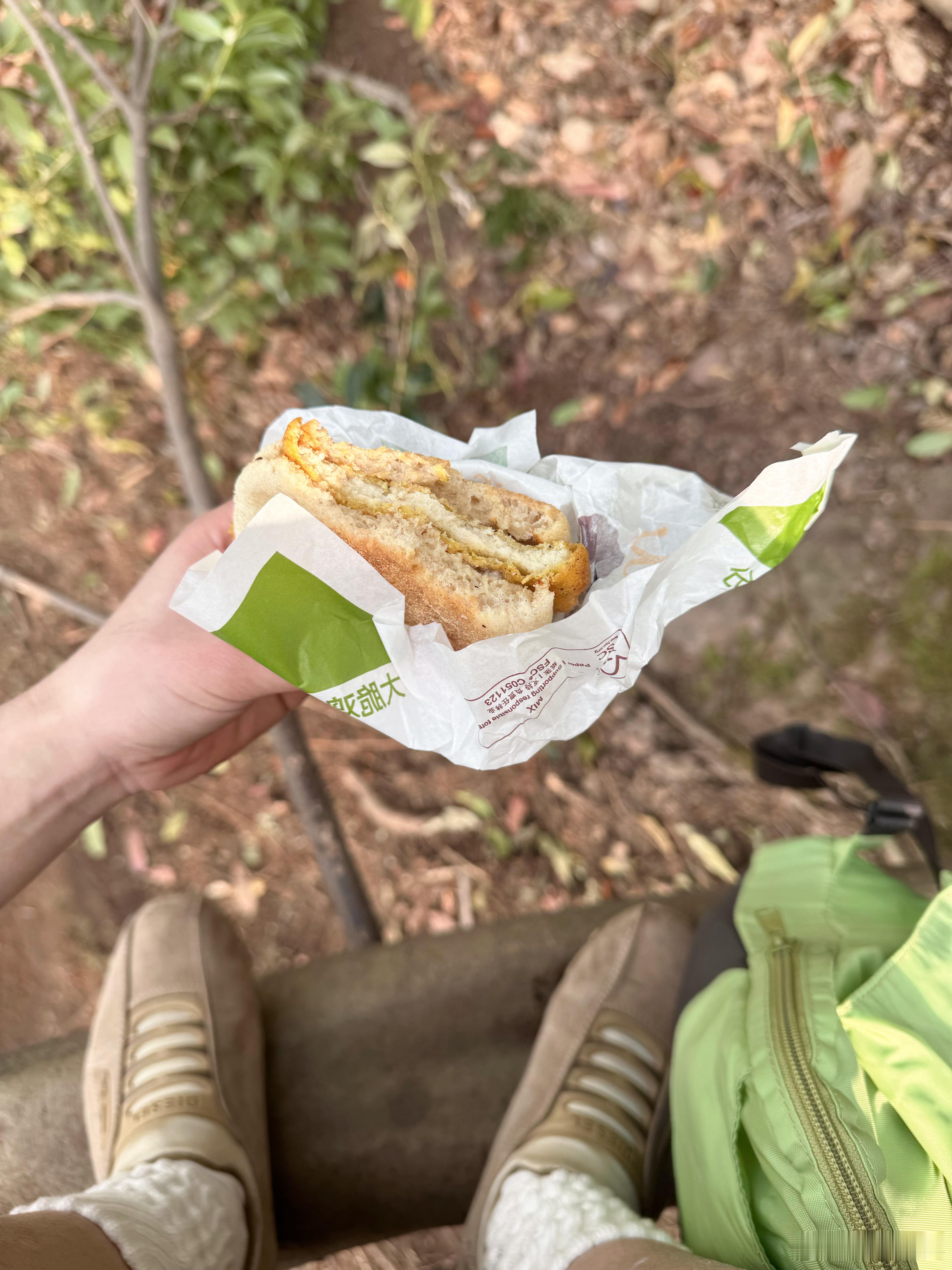 我的登山必备是麦麦 ​​​