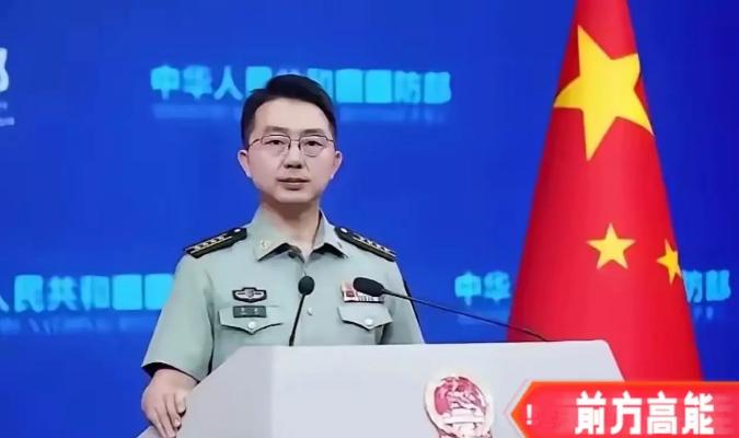 开火了？台军首次在西部海岸朝大陆方向，齐射海马斯火箭弹，说是“首射”，不如说是一
