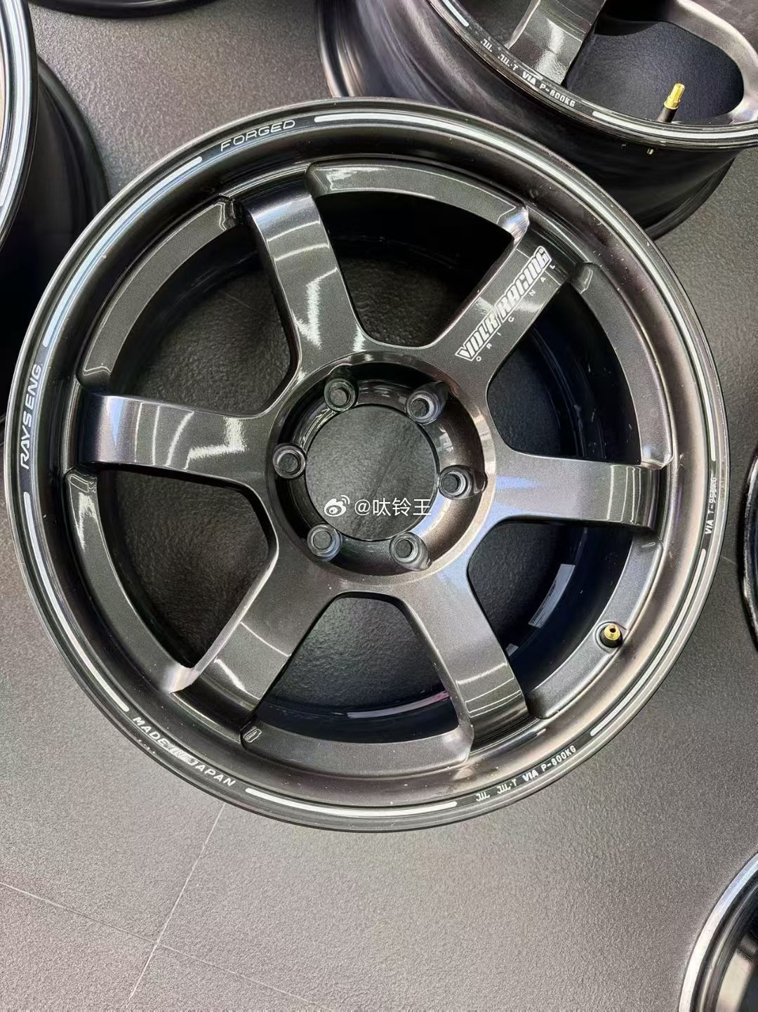 心情件：日本RAYS TE37 PCD MM色18寸  9J  ET0 6×13
