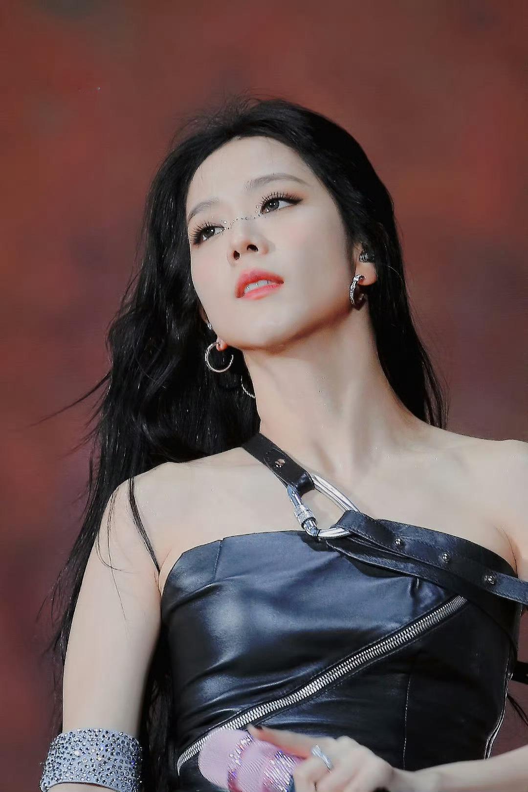 🔍230703金智秀 海德公园音乐节相关饭拍  姐姐我是你的狗狗呀🤤金智秀心