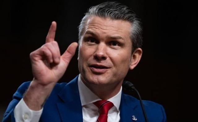 伊朗玩命！美国不理中俄的劝告，结果转头发现：中国已经开始行动。伊朗的反击越来越猛