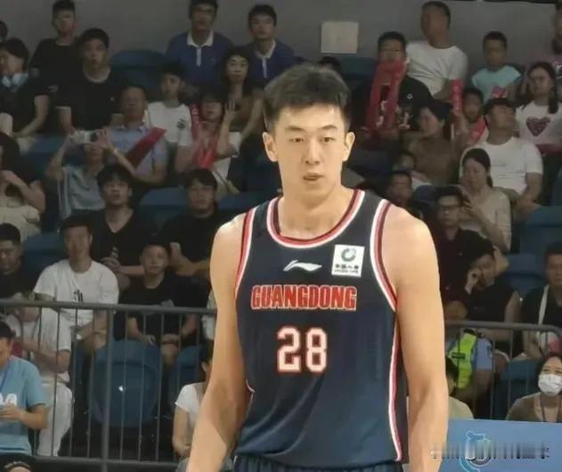 广东男篮在昨晚进行的深圳龙华国际邀请赛中，以72-92不敌来访的德国球队布伦瑞克
