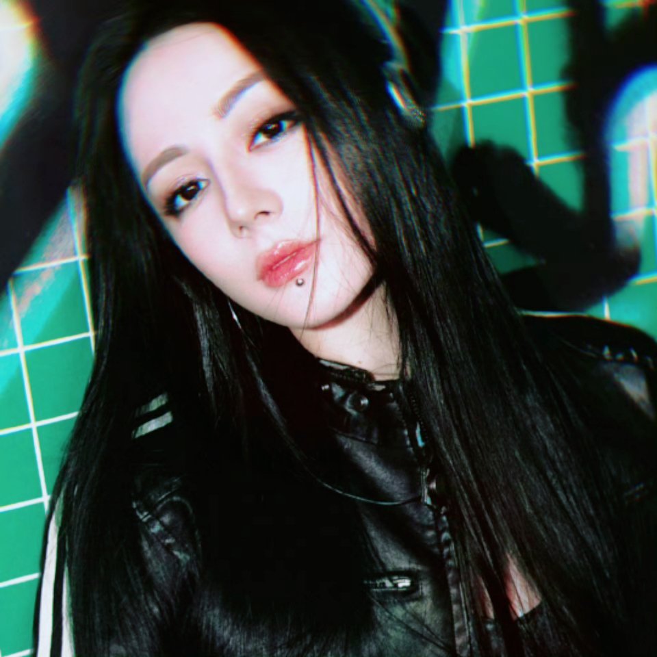 迪丽热巴～～迪丽热巴[超话]迪丽热巴美女明星同款妆容分享 ​​​