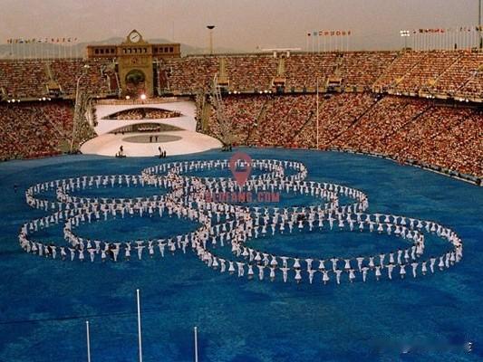1992年巴塞罗那奥运会

· 核心风格/评价: 最大胆的惊喜、最励志的点火。