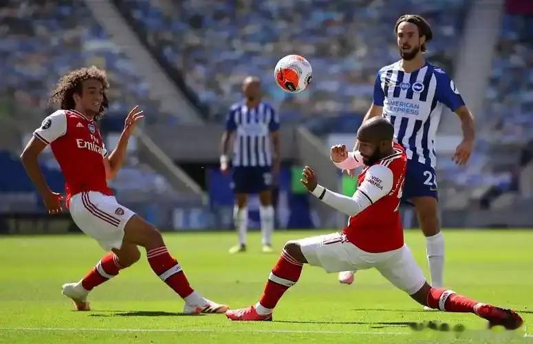 珀斯保级战意强烈，能否主场抢分止颓？⚽️001澳超 纽喷气机vs布里斯班方向：让