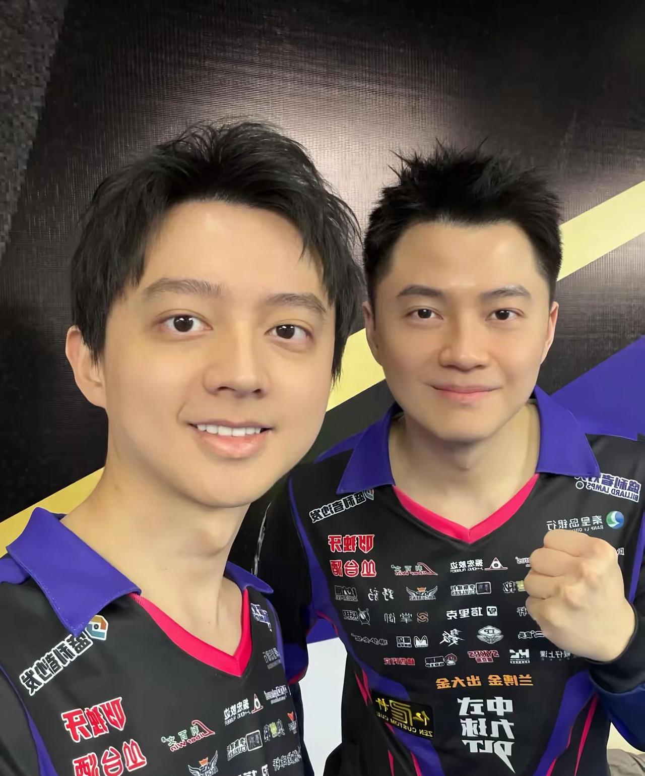 柯氏二兄弟进4强了，独牙赛事最好成绩，加油！冲击冠亚军！竞技体育 台球柯秉逸