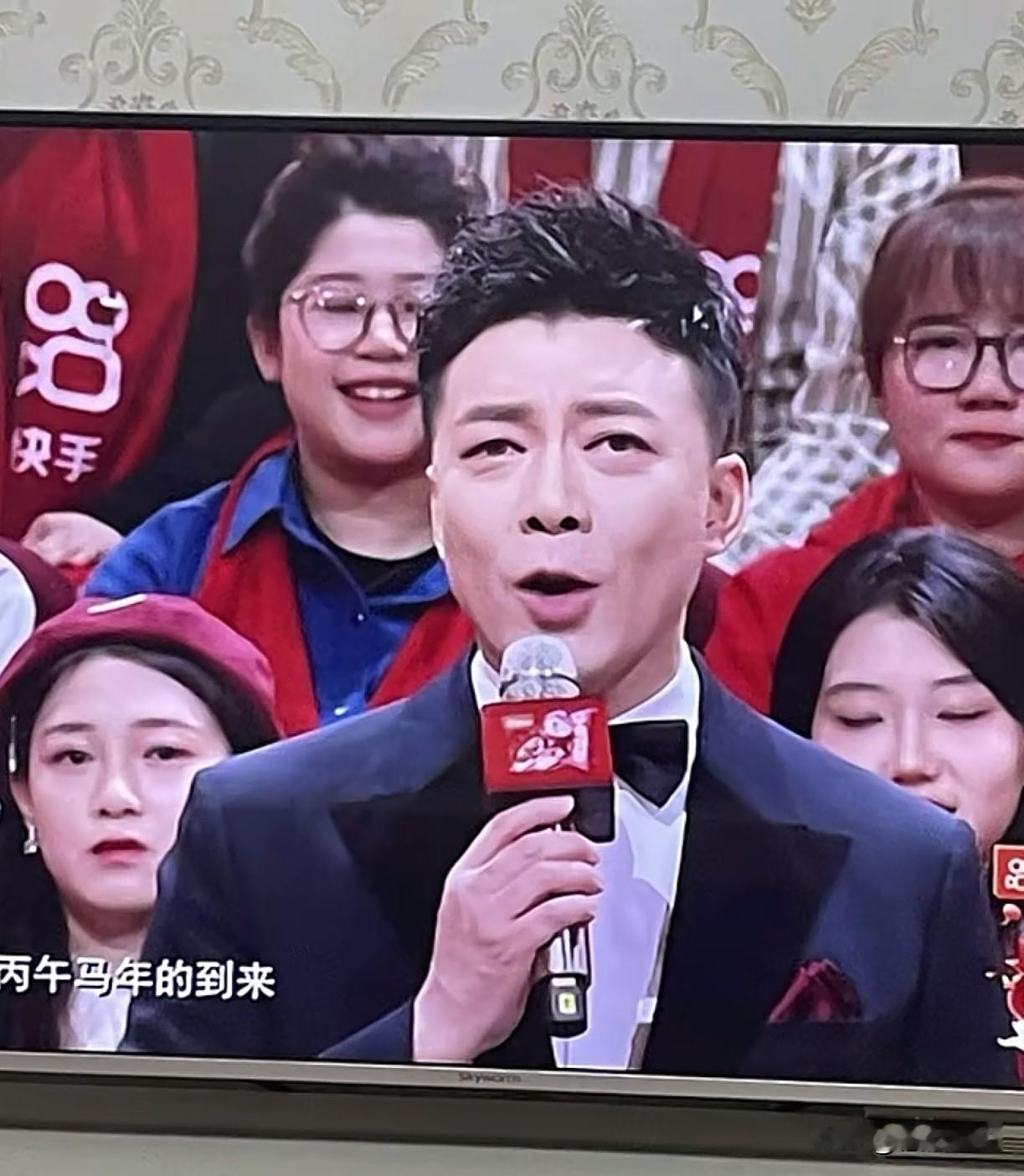 有参加过辽视春晚录制的观众说了大实话：

今年确实有点让人失望，提前两三个月就开