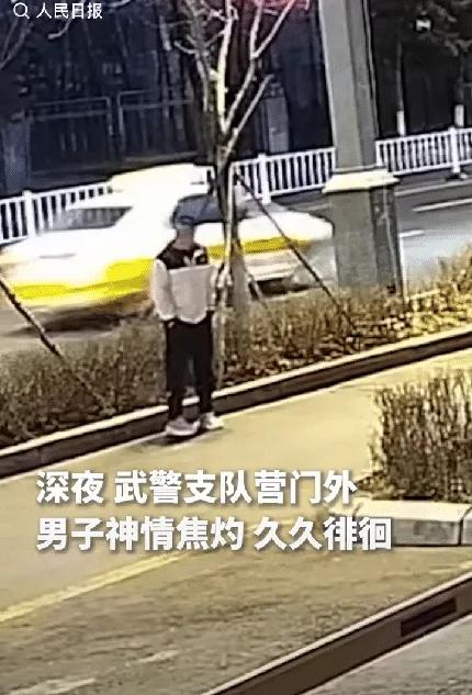 看哭了！黑龙江鹤岗，海军上士朱春龙休假回家，谁料，父亲突发急性肾衰竭，急需O型血