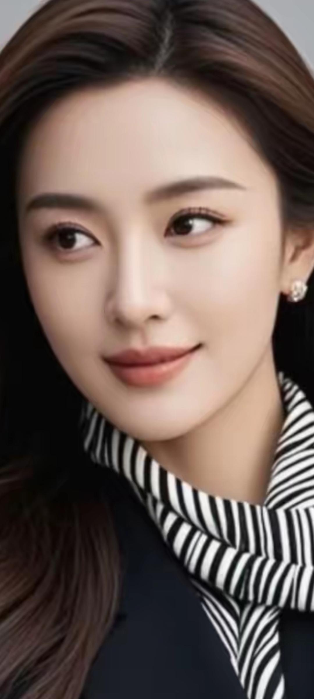 优雅黑丝带，迷人微笑，尽显女性魅力！