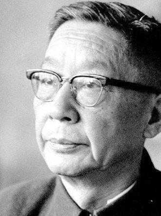 1966年8月24日，北京西城的太平湖畔，老舍走到了他生命的最后一刻。那天，风平