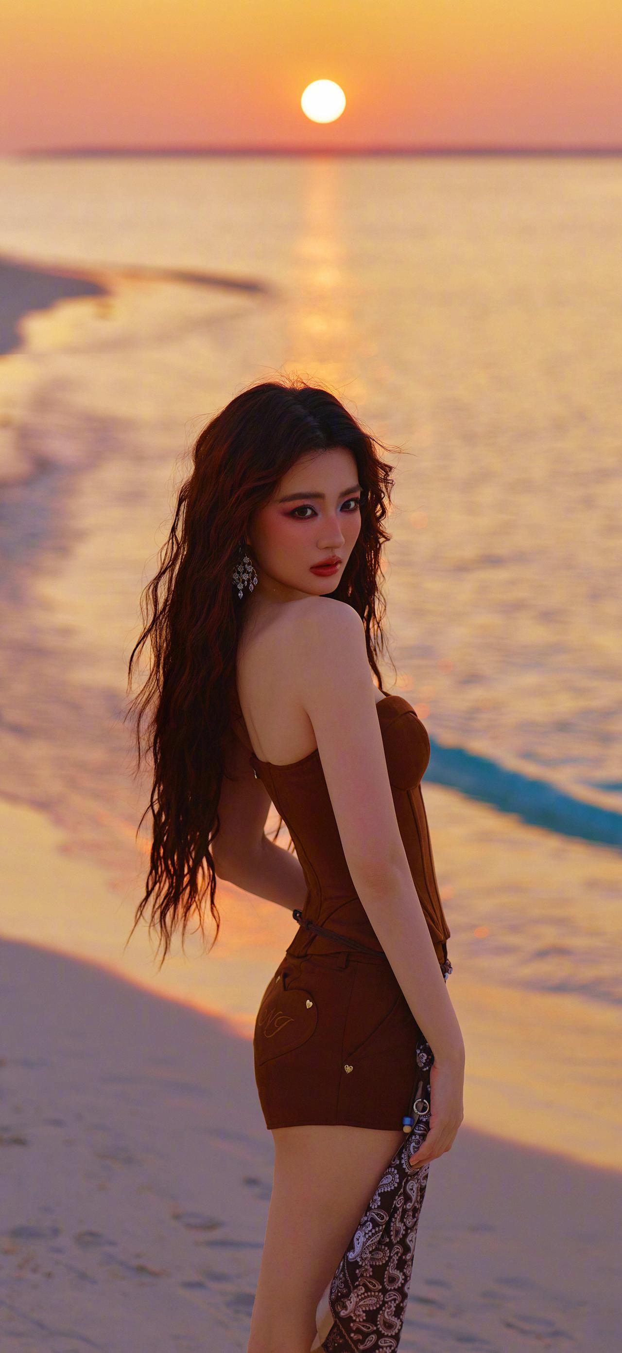 美女壁纸-第5963期-徐璐