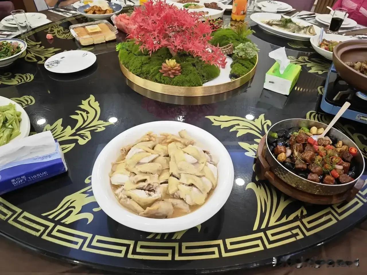 1987年我从江西小县城考到广州一所重点大学，那是货真价实的“千军万马过独木桥”