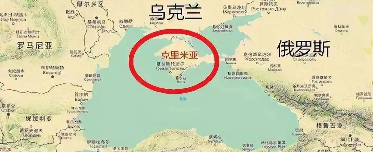 克里米亚陆路干线接连遭袭，半岛补给陷入严峻困境！近期乌军持续以远程无人机精准打击