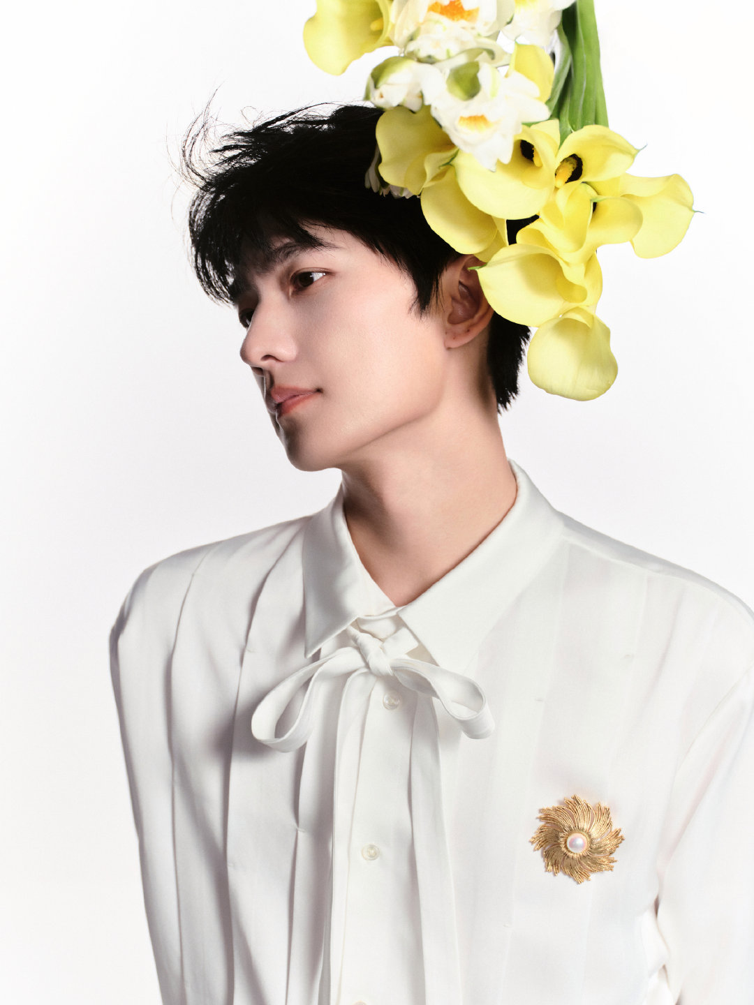 杨洋完全花仙子来着杨洋简直是花仙子来着 杨洋完全花仙子来着 生日快乐啊 ​​​