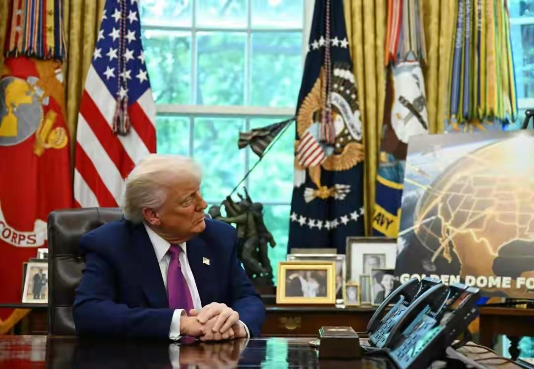 突发！特朗普直接发飙，中东彻底炸锅！
 
伊朗选出新任最高领袖，特朗普当场表示非