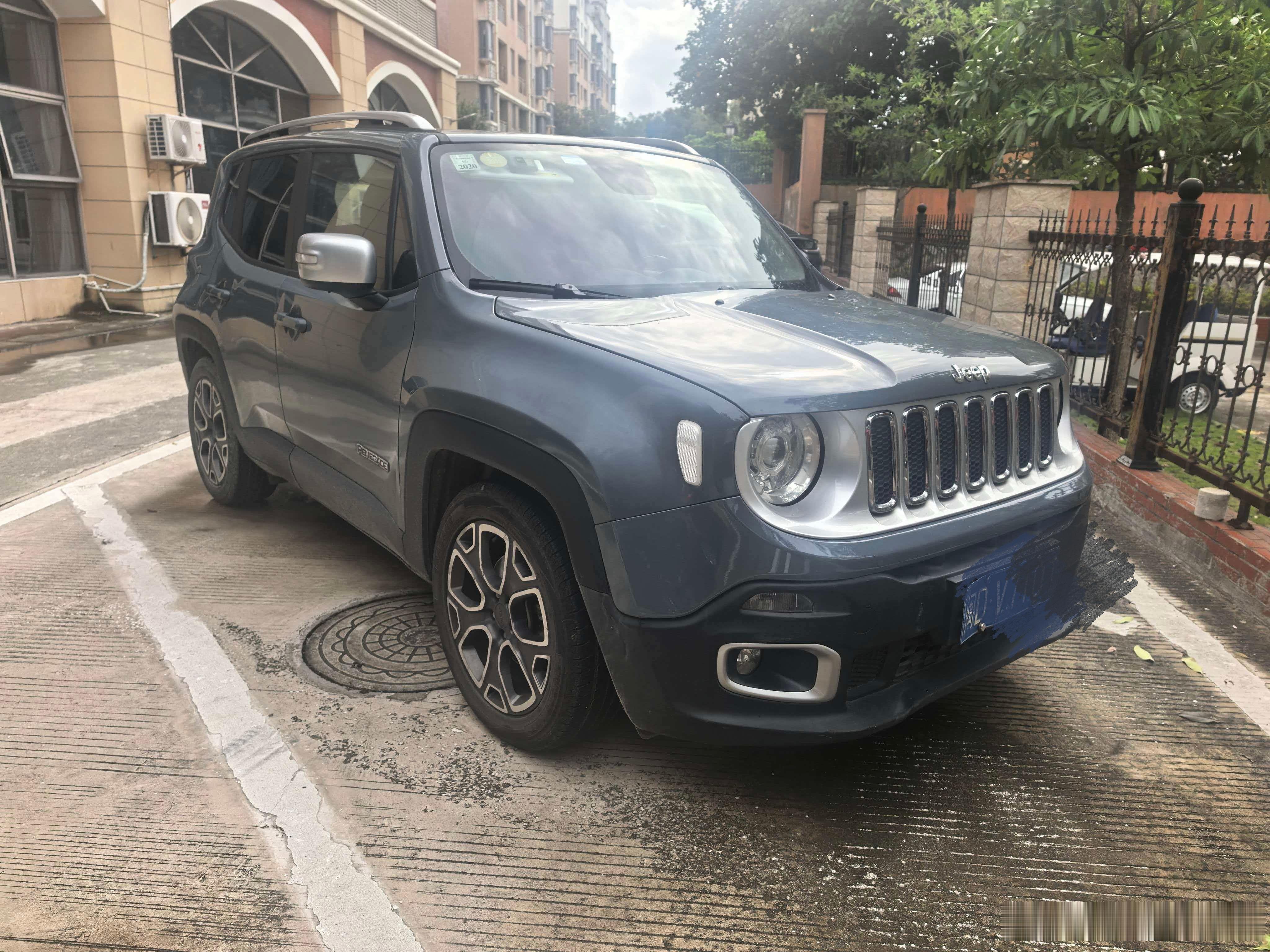 16年9月Jeep自由侠，一手车9万公里，这车行情掉的也很快，去年低买了台一模一