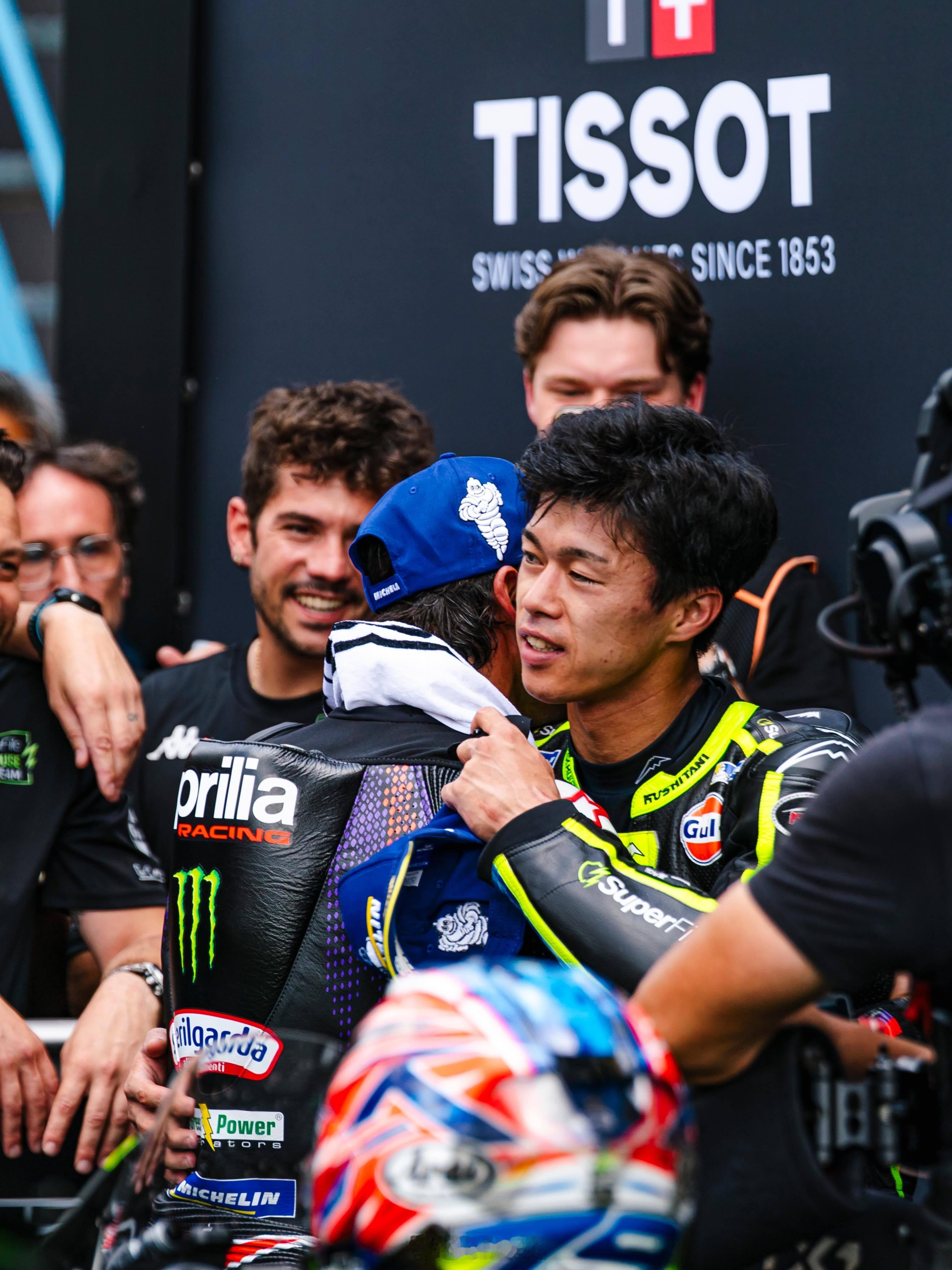 “每个弯都像要摔车！”——Aprilia对手谈小椋蓝奇怪”的MotoGP骑行风格