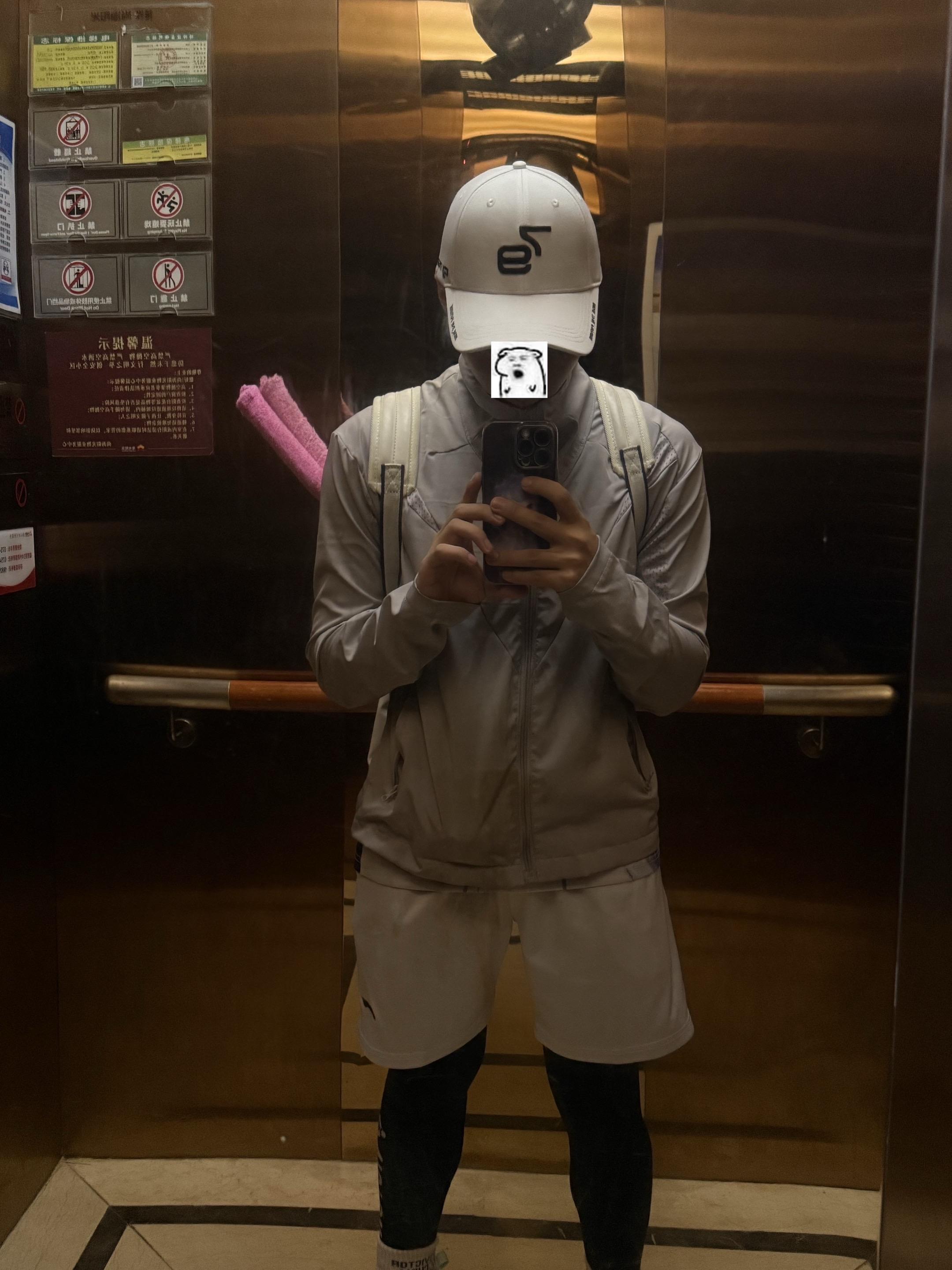 那就祝自己生日快乐吧