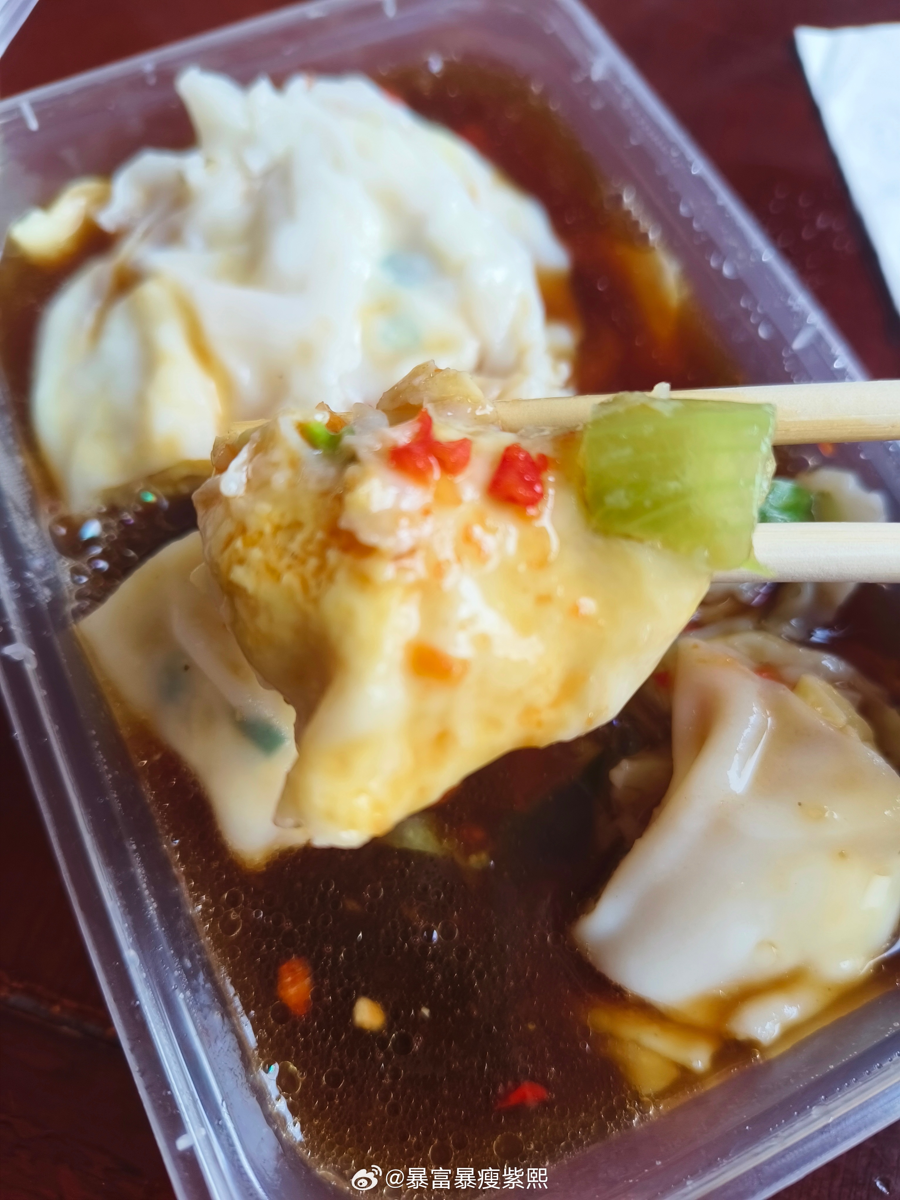 嗨，早上好ദ്ദി（• ˕ •マ.ᐟ这几天弟弟每天给我带肠粉，好吃爱吃😋罗云熙