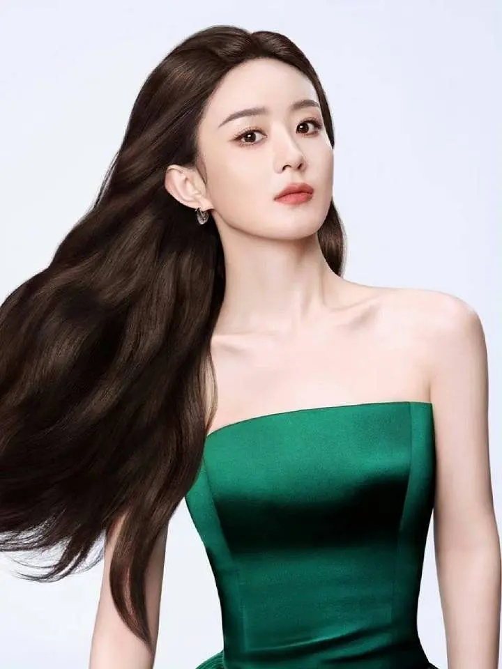 赵丽颖真的没有时尚感吗？成片看着还好 ​​​