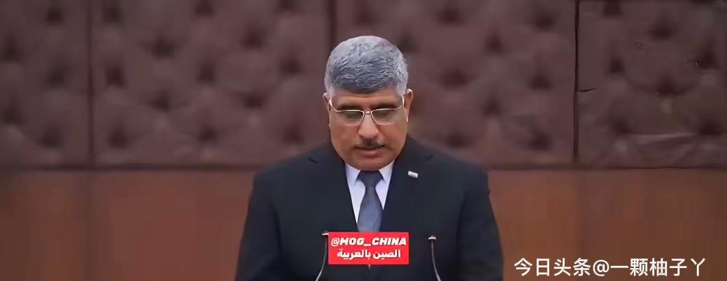 近期美军多次空袭伊拉克境内的人民动员部队，造成不小伤亡，伊拉克方面显然忍无可忍。