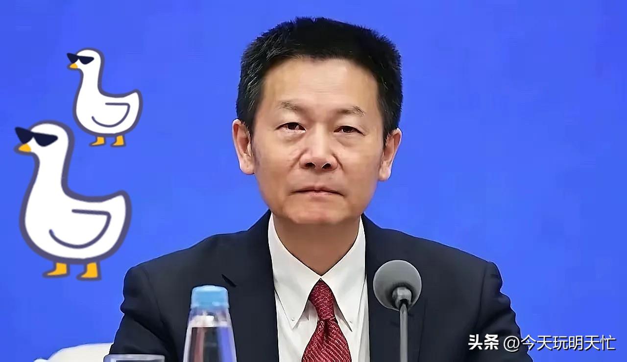 同样是股市，对待散户的差距也太大了
 
不知道大家最近有没有留意股市里的事儿，越