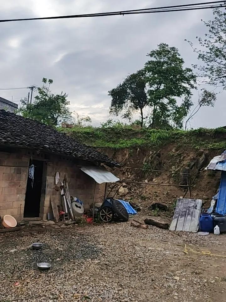 农家小院，田园生活，有多少人向往一院一田，一山一林，农家小院的田园生活，是都市人