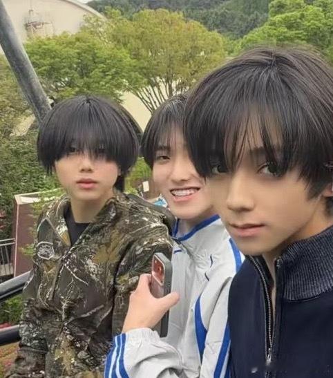 tg 你们认识这群人吗？ 