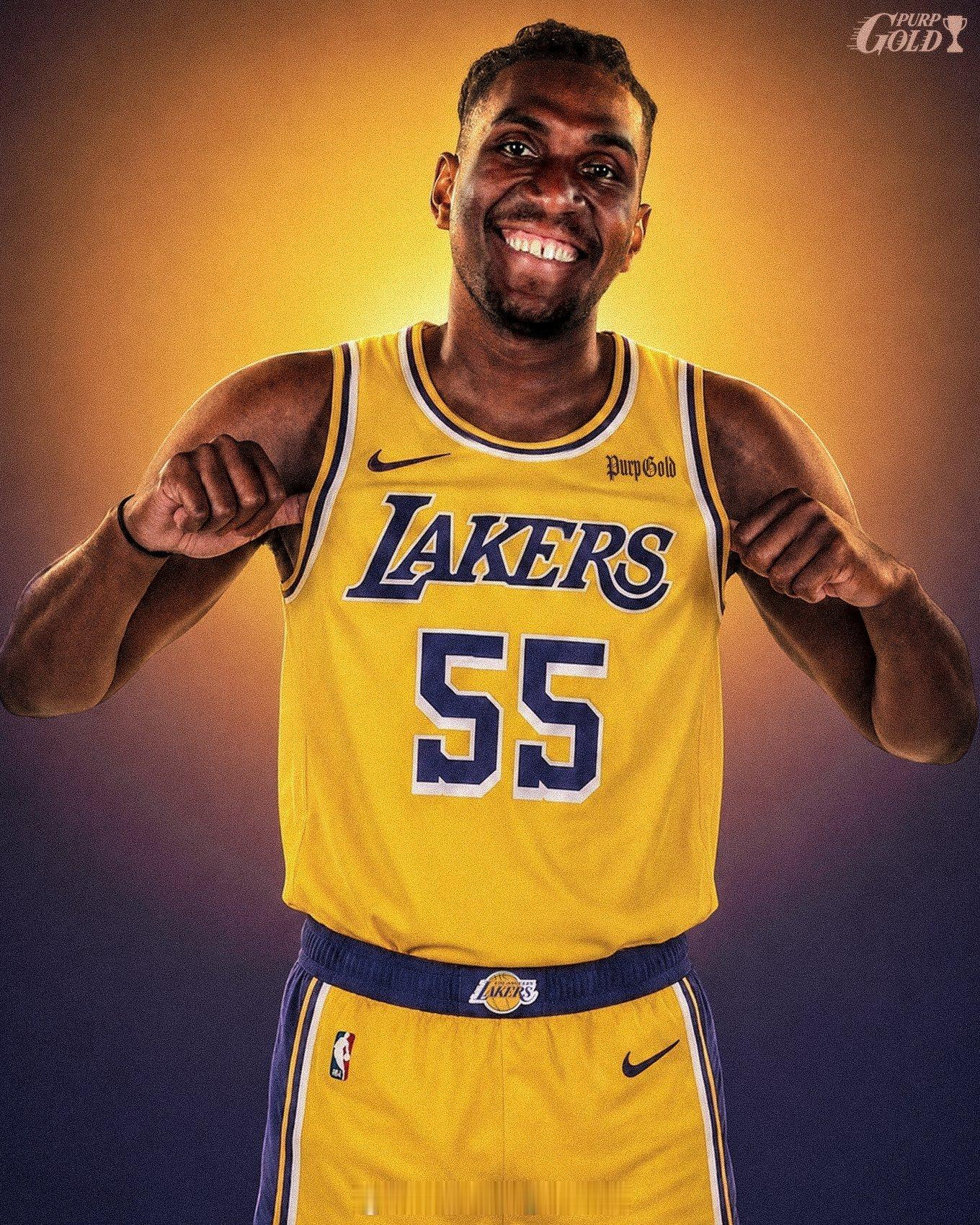 Kevon Looney 谈湖人球迷可以从他身上期待什么：“湖人球迷可以从我这里
