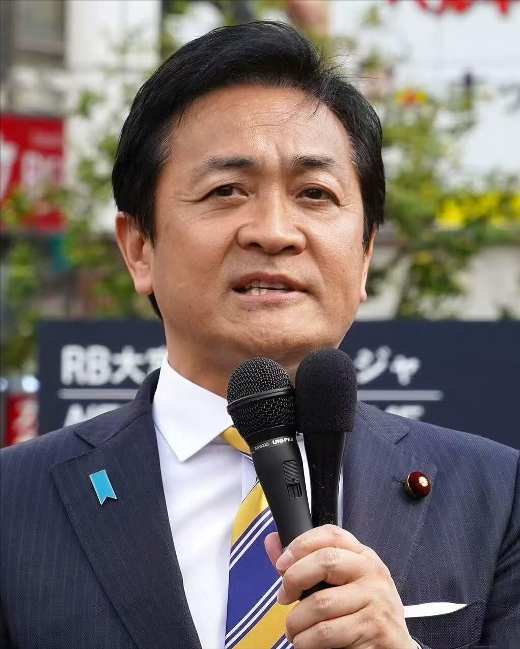 10月14日 ，日本主要反对党将举行会议 考虑支持玉木雄一郎冲击首相之位。
 